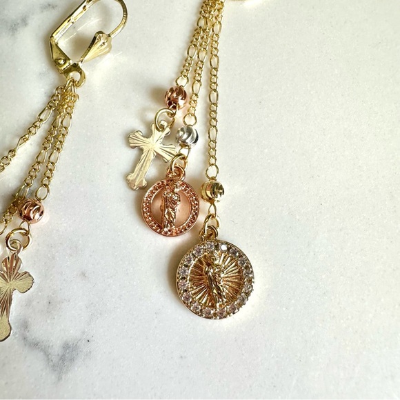 2/$30🌵 Religious Icon Earrings Virgin Mary Chain Dangle Delicate Jewelry NEW - Picture 5 of 8